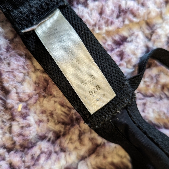 Pick 2 for $25 - La Senza Bra - 32B - Picture 3 of 3